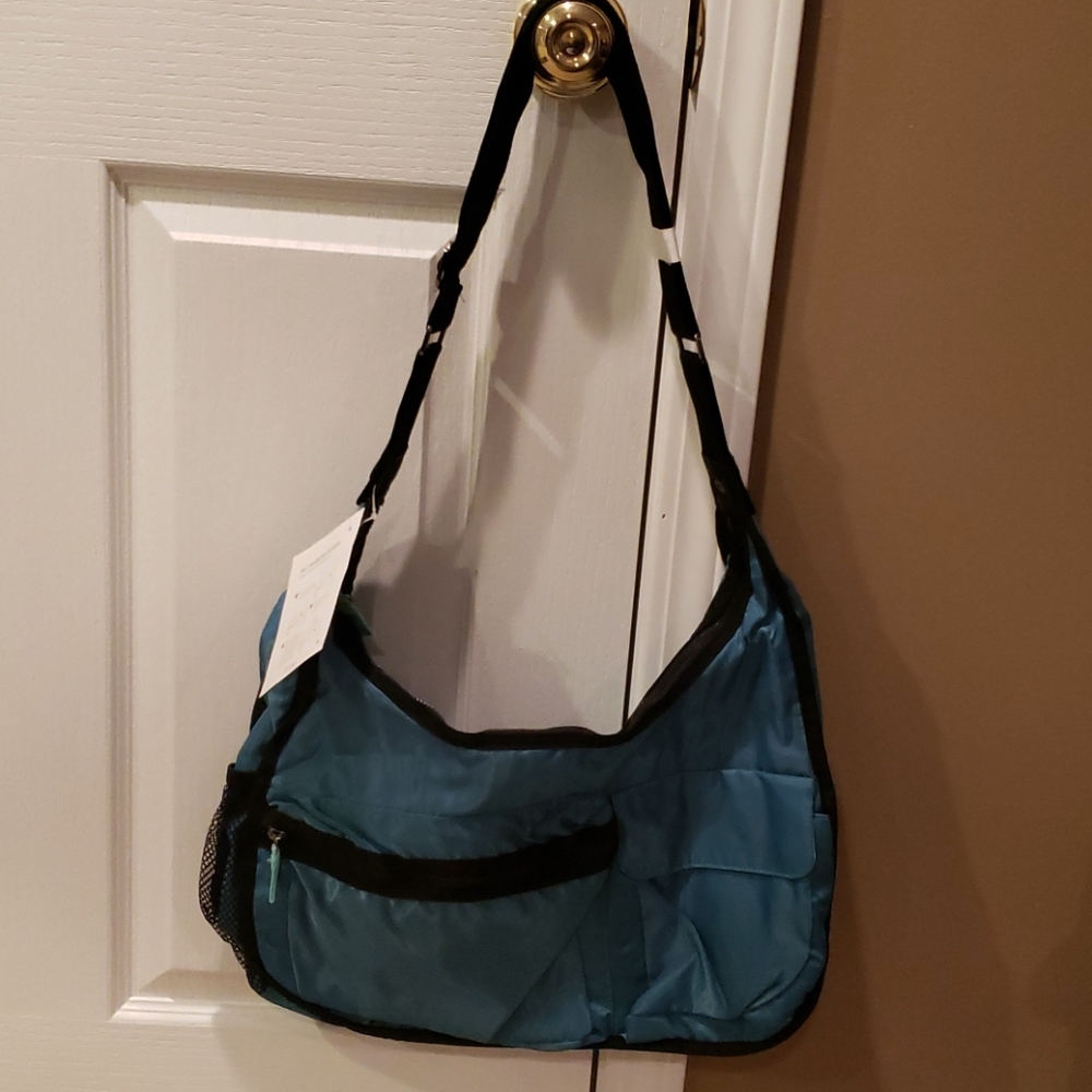 Thirty-one Explorista Crossbody